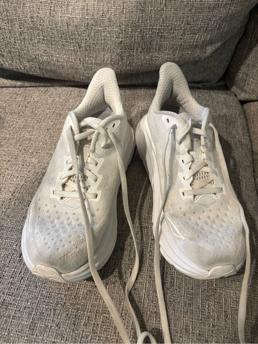 HOKA Women’s Clifton 9 Size 5 - Picture 5 of 5